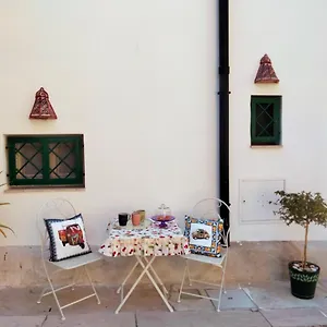 Le Lanterne Di Terrasini